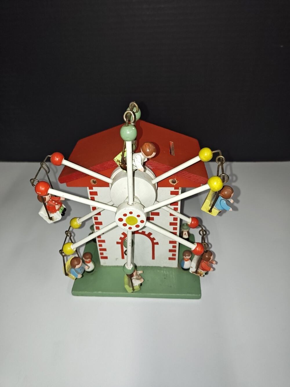 Vintage Amico Imports Wooden Musical Carnival Rotating Ferris Wheel Bank